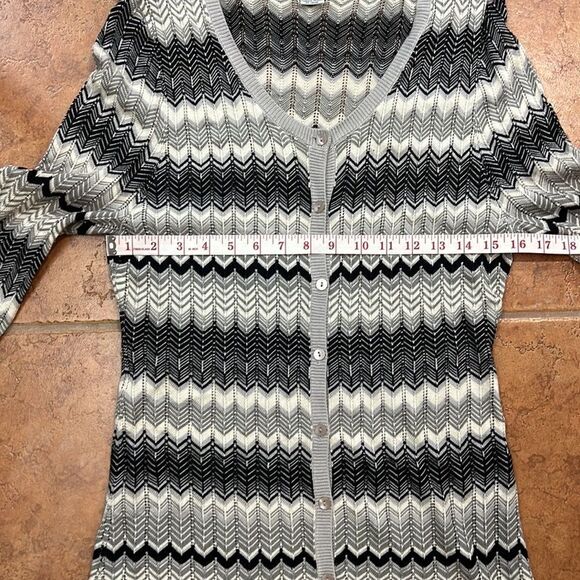 Emanuel Ungaro long sweater cardigan size SP - Picture 5 of 6